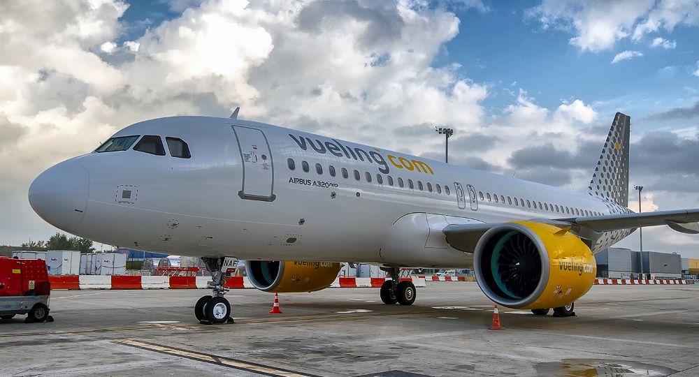 Cork Airport Vueling 3